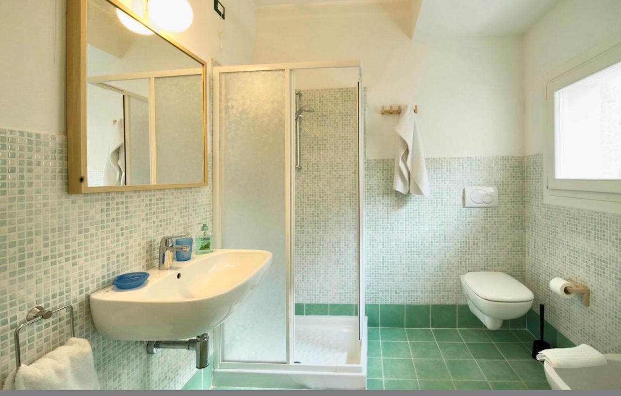 Residence Con Piscina A 4 Km Da Baja Sardinia Cala Bitta Εξωτερικό φωτογραφία